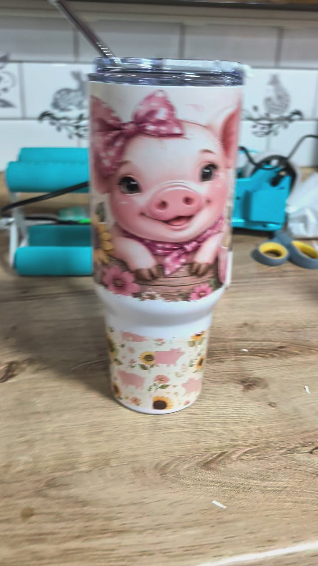 Piggy & Sunflowers 40oz Tumbler