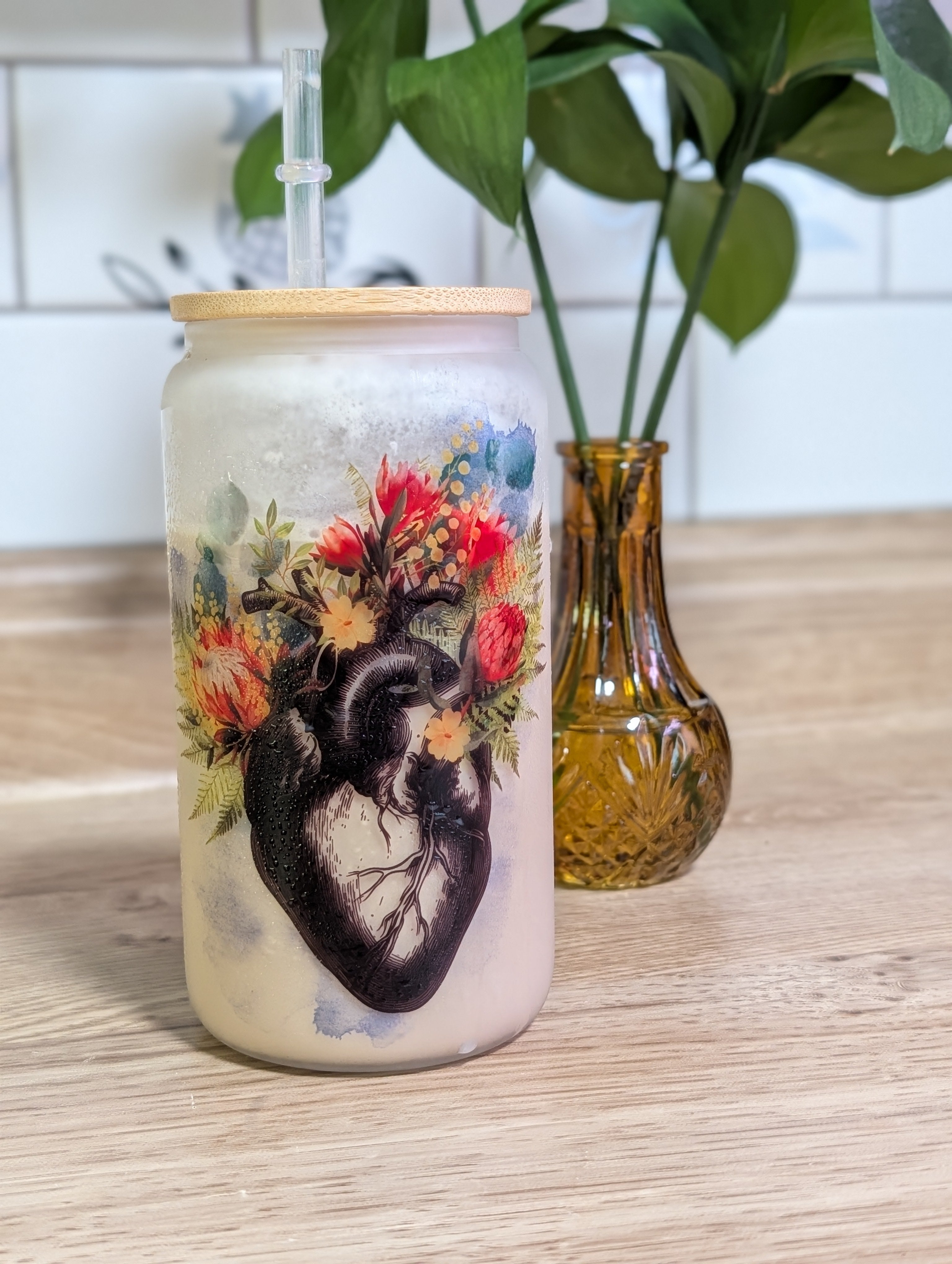 Blooming Heart 16oz Frosted Glass Can